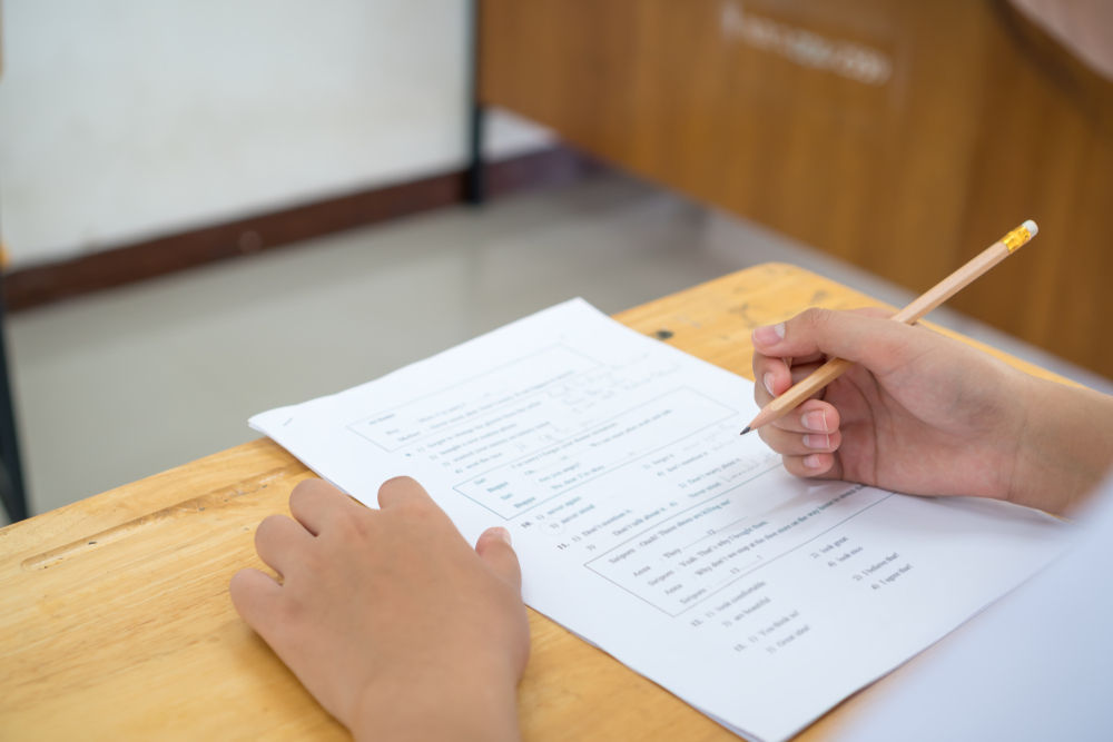 Do Schools in Dubai Speak English